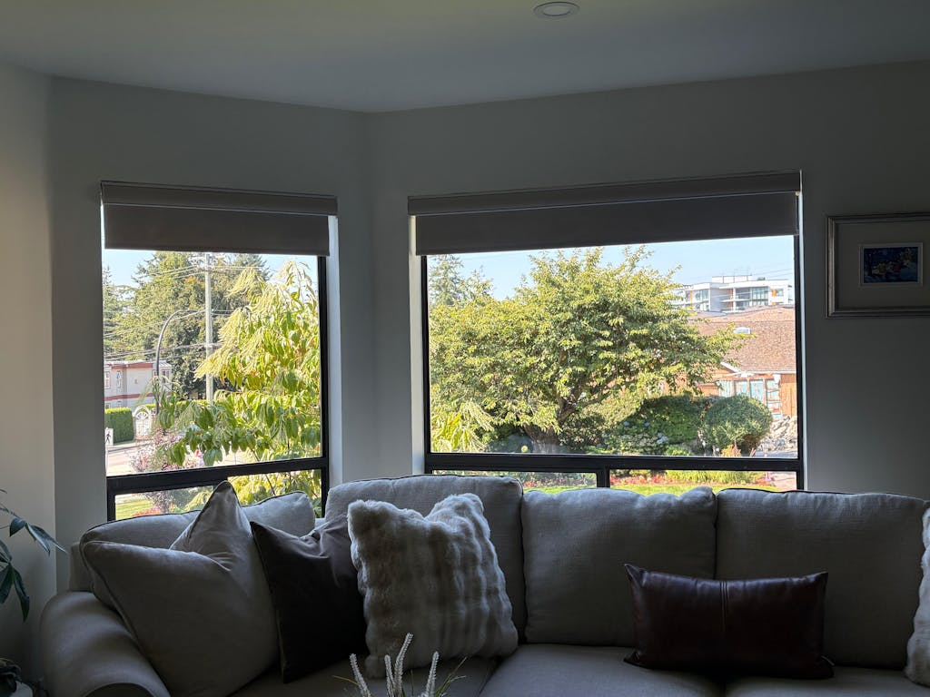 Alvin Boutique Blackout Cordless Roller Shades customer install